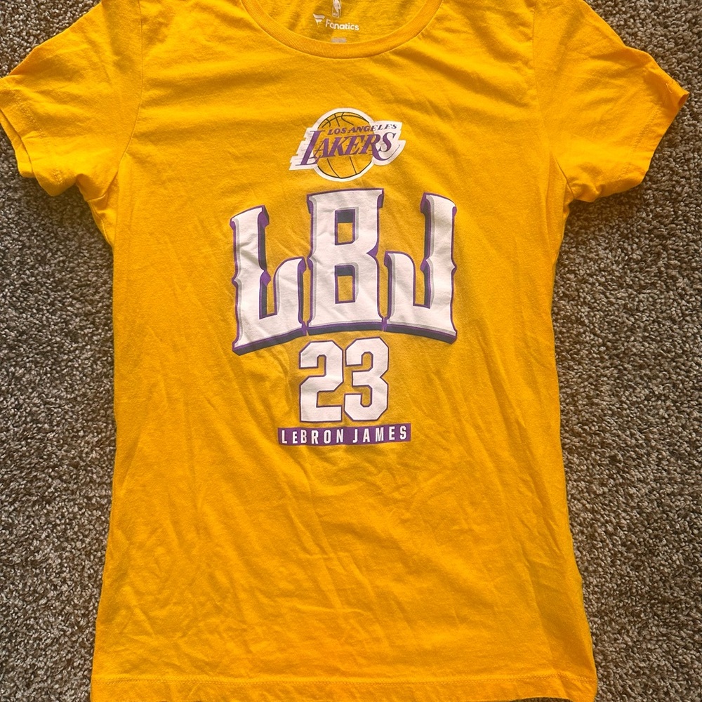 Los Angeles Lakers LeBron James Yellow T-Shirt